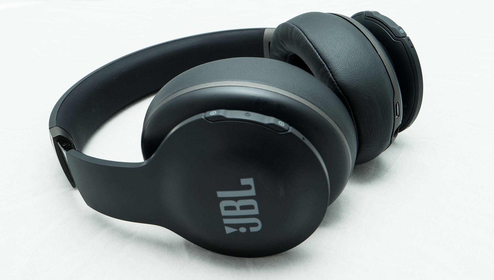 Review: JBL Everest Elite 700 noise cancelling headphones – Pickr