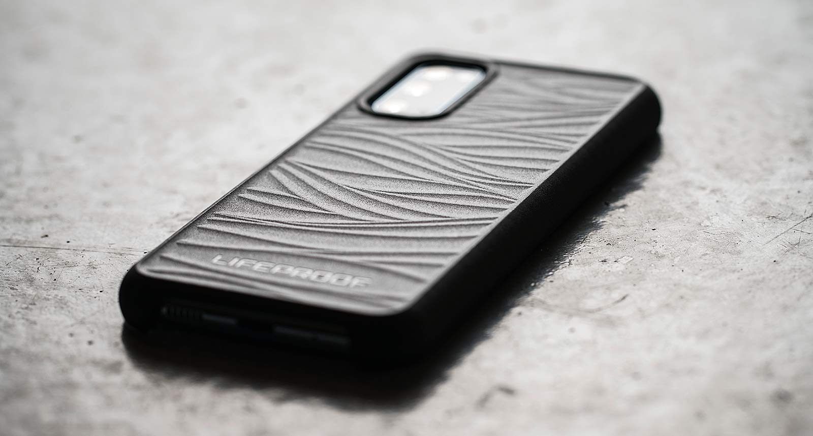 LifeProof recycles ocean plastic for phone protection – Pickr